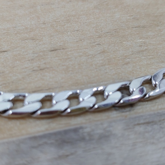 WGB White Gold Bond Silver Chain Bracelet - Picture 4 of 8